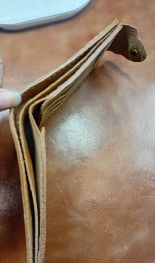 WALLET WITH EUTHIA BUTTON - Image 3